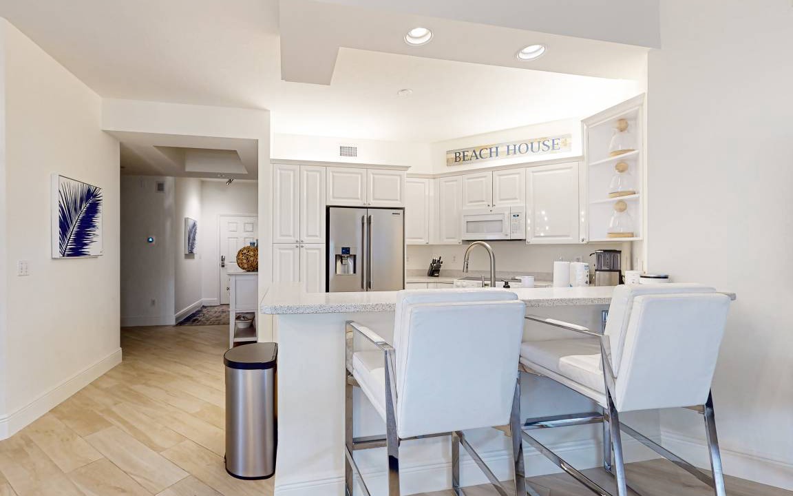 Photo of Kitchen in Vanderbilt Beach