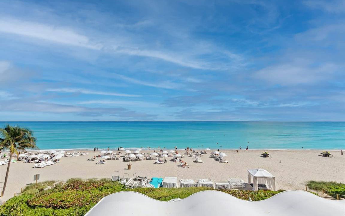Photo of Others in Sunny Isles Beach