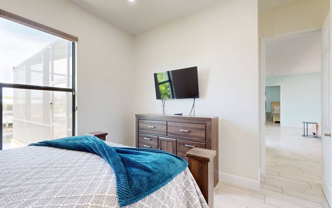 Photo of Bedroom in Bokeelia