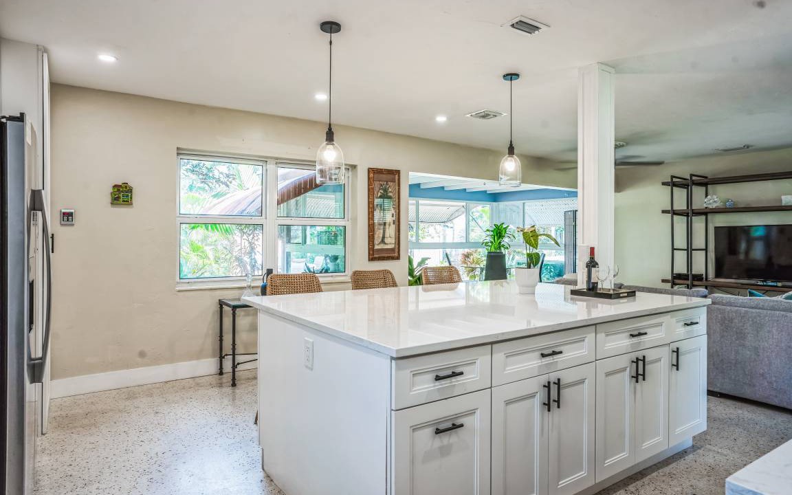 Photo of Others in Poinsettia Heights