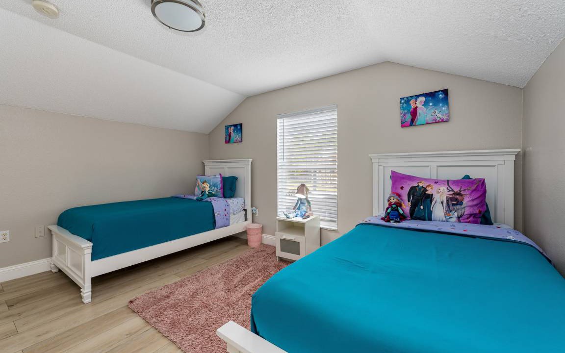 Photo of Bedroom in Lake Berkley