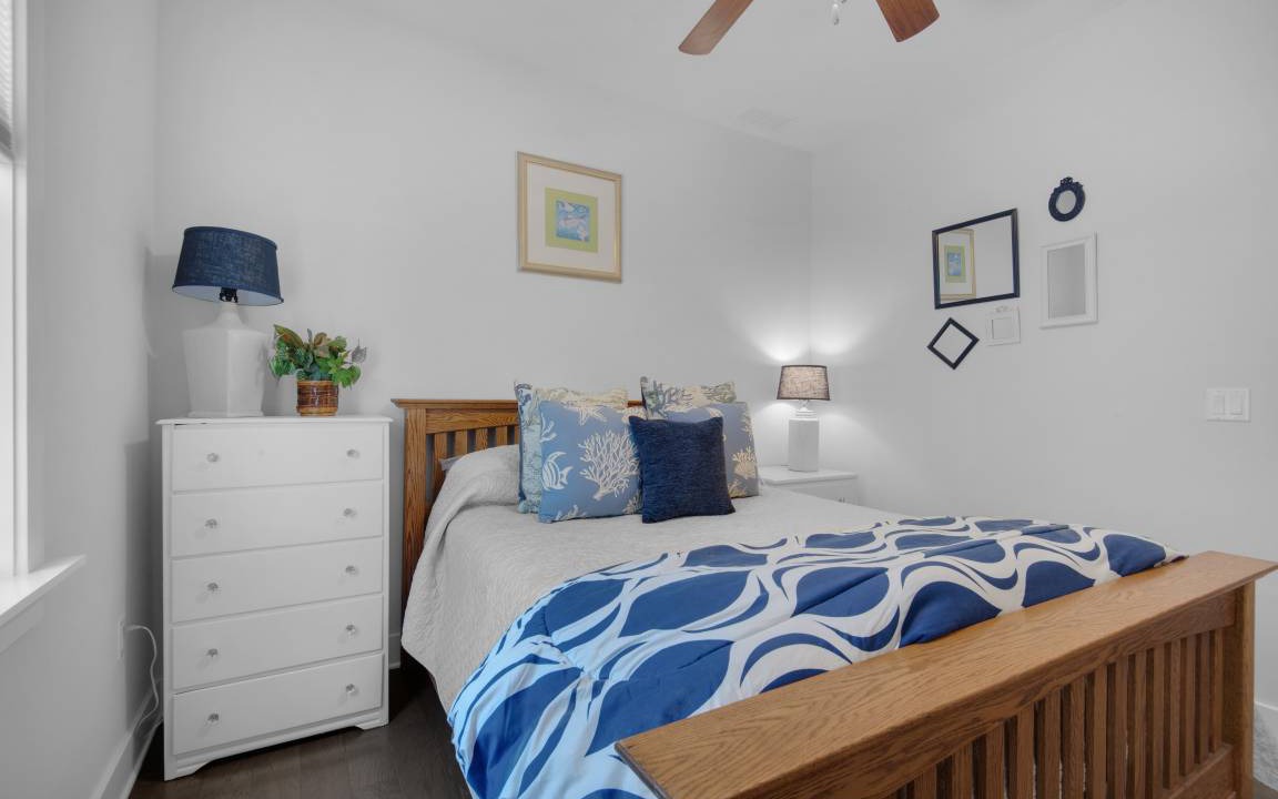 Photo of Bedroom in Navarre Beach