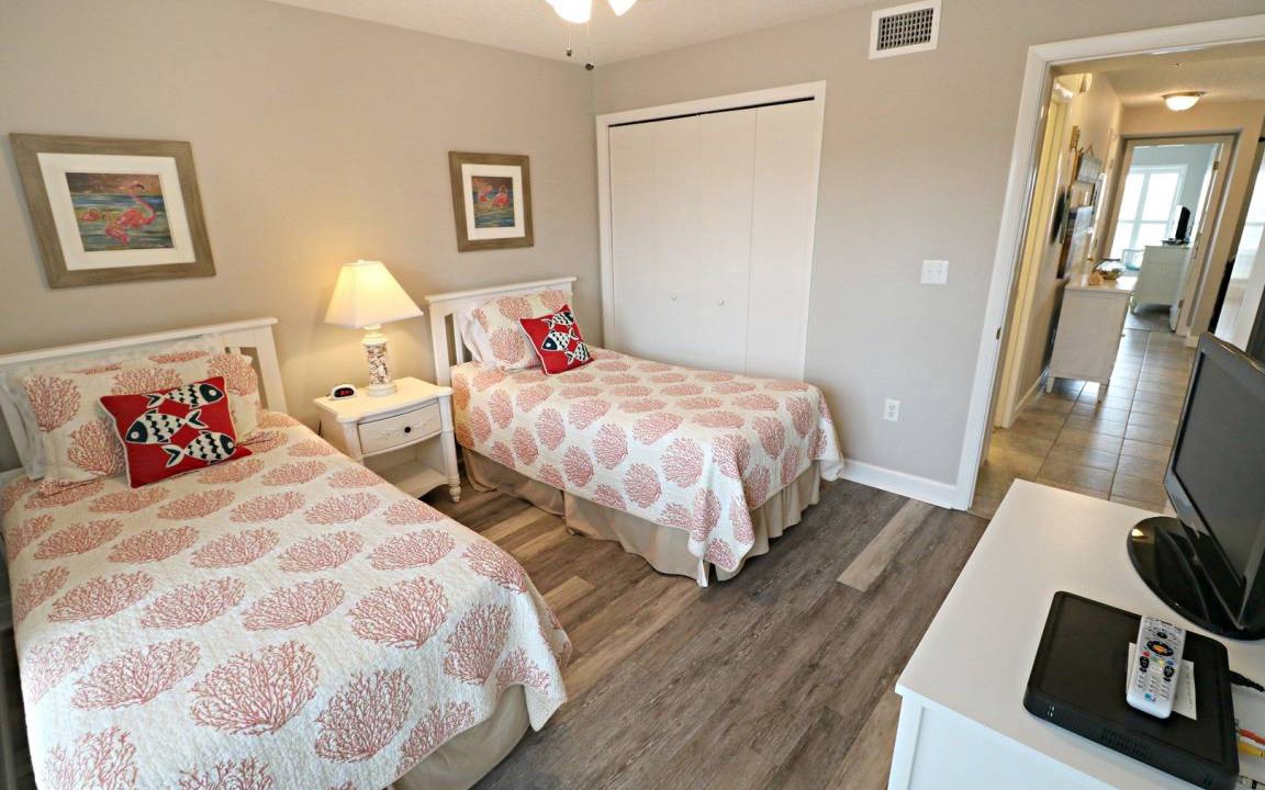 Photo of Bedroom in Crescent Beach