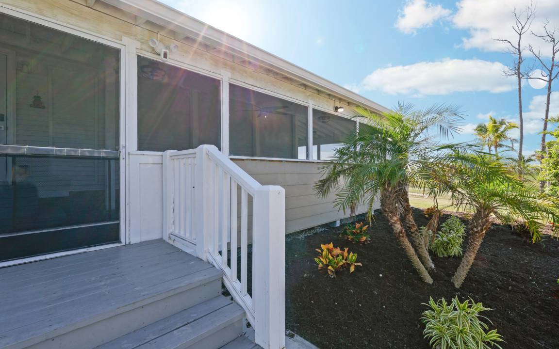Photo of Patio Balcony in Saint James City