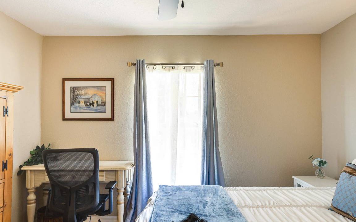 Photo of Bedroom in Fellowship