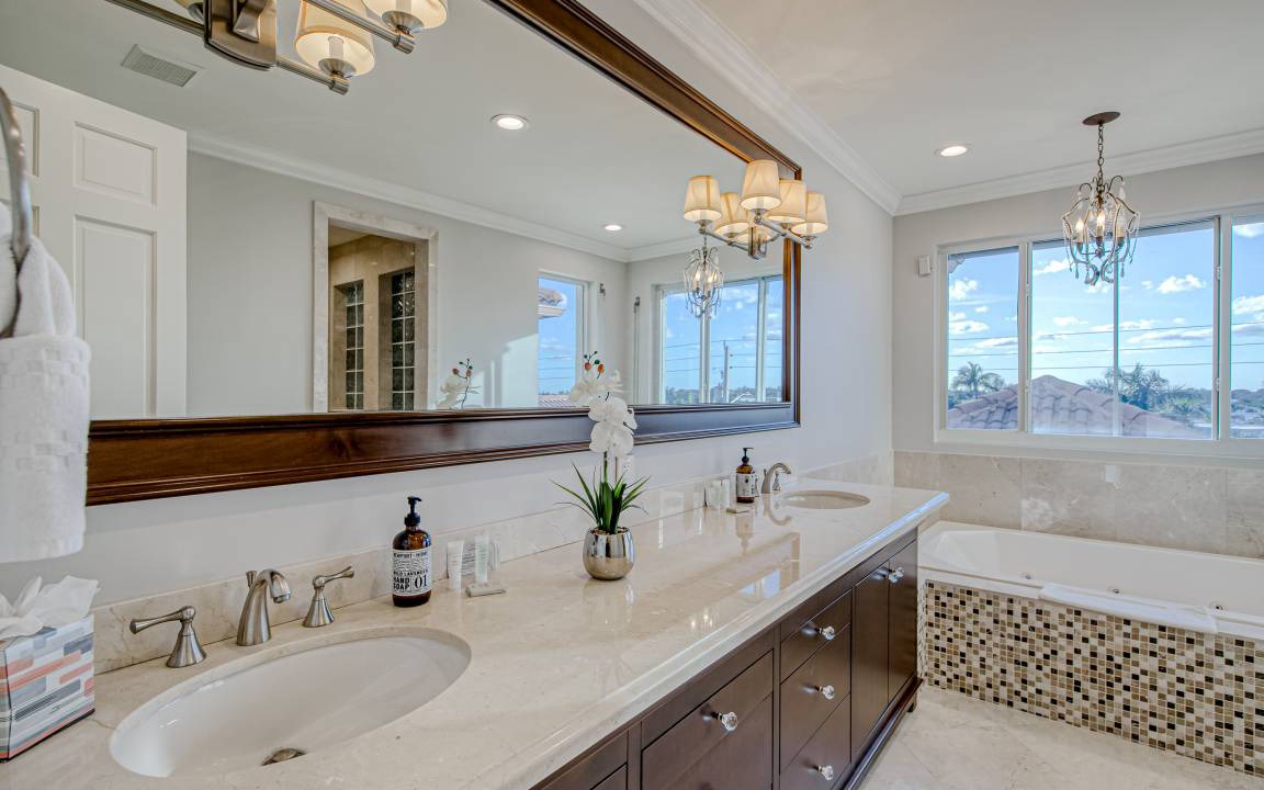 Photo of Bathroom in Highland Beach