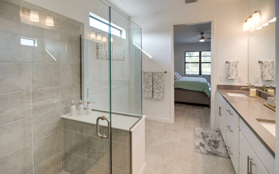 Photo of Bathroom in River Hall