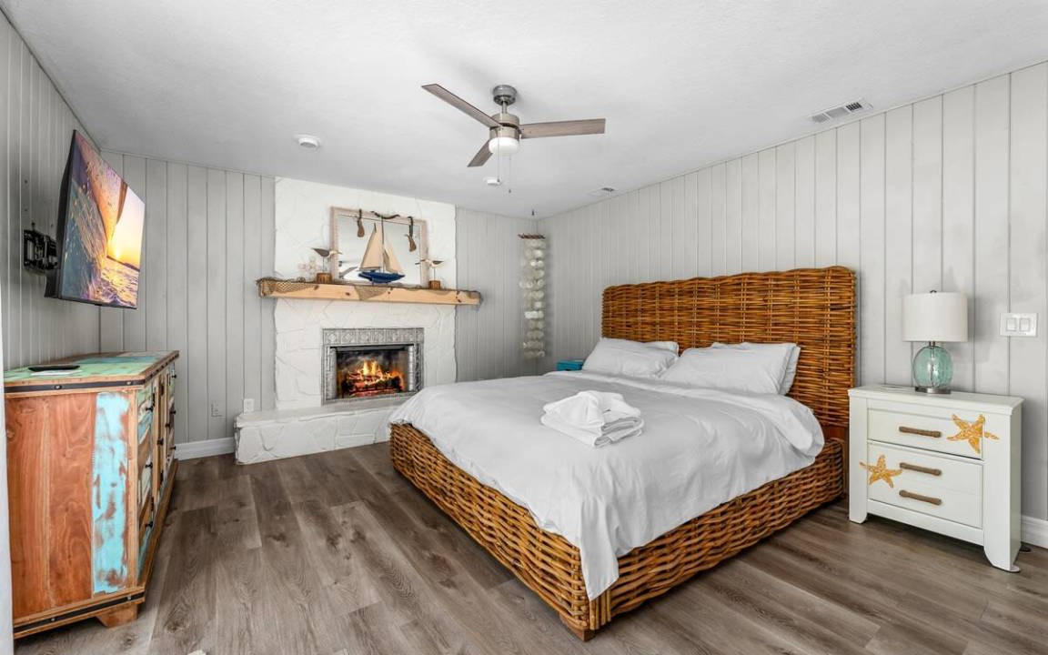 Photo of Bedroom in St. Petersburg - Clearwater