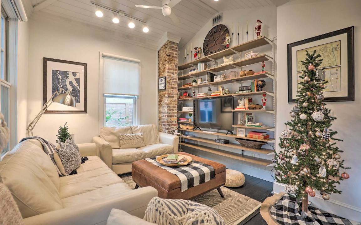 Photo of Livingroom in Lincolnville