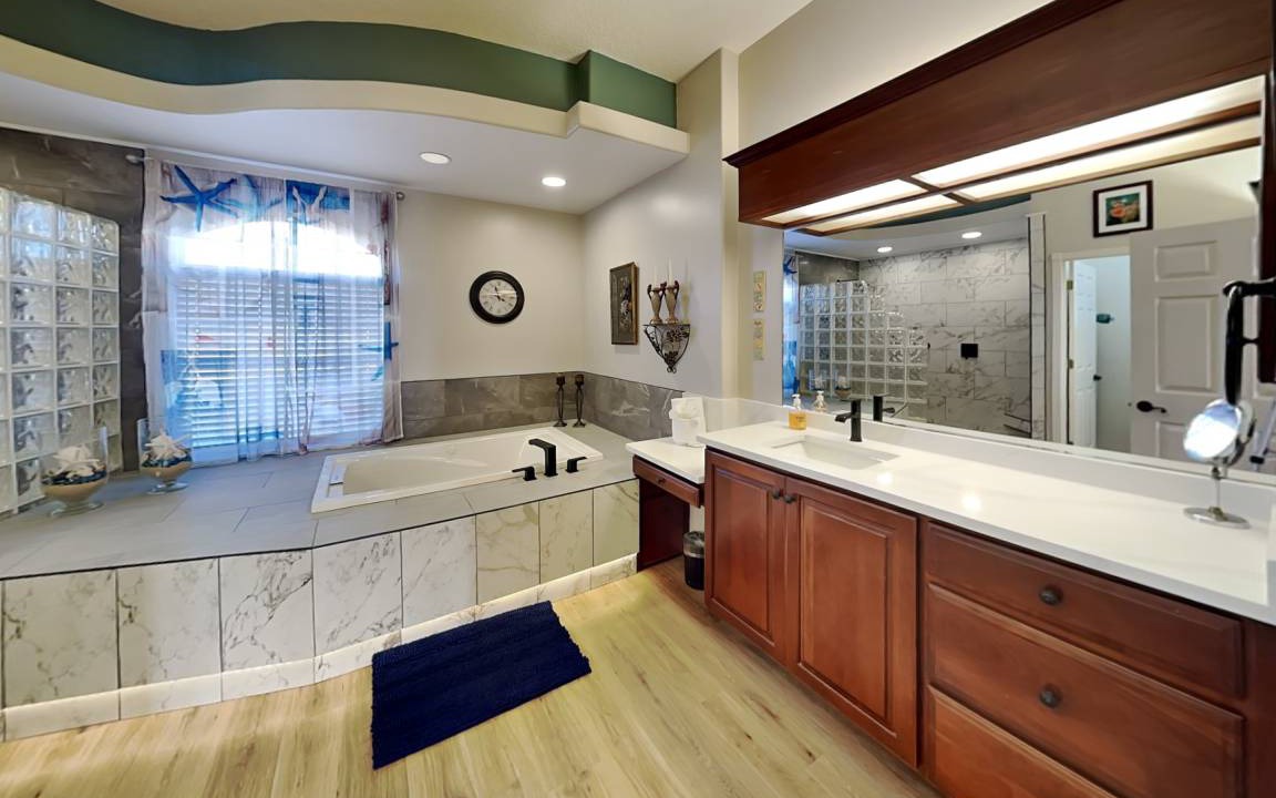 Photo of Bathroom in Painters Walk