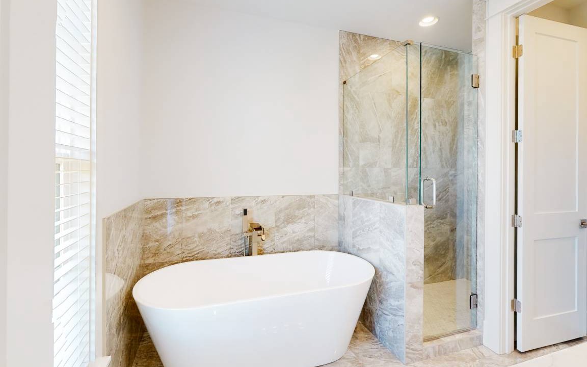 Photo of Bathroom in Villa Lago