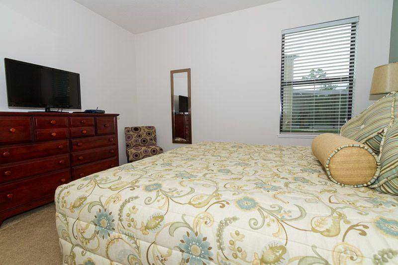Photo of Bedroom in Cypress Pointe