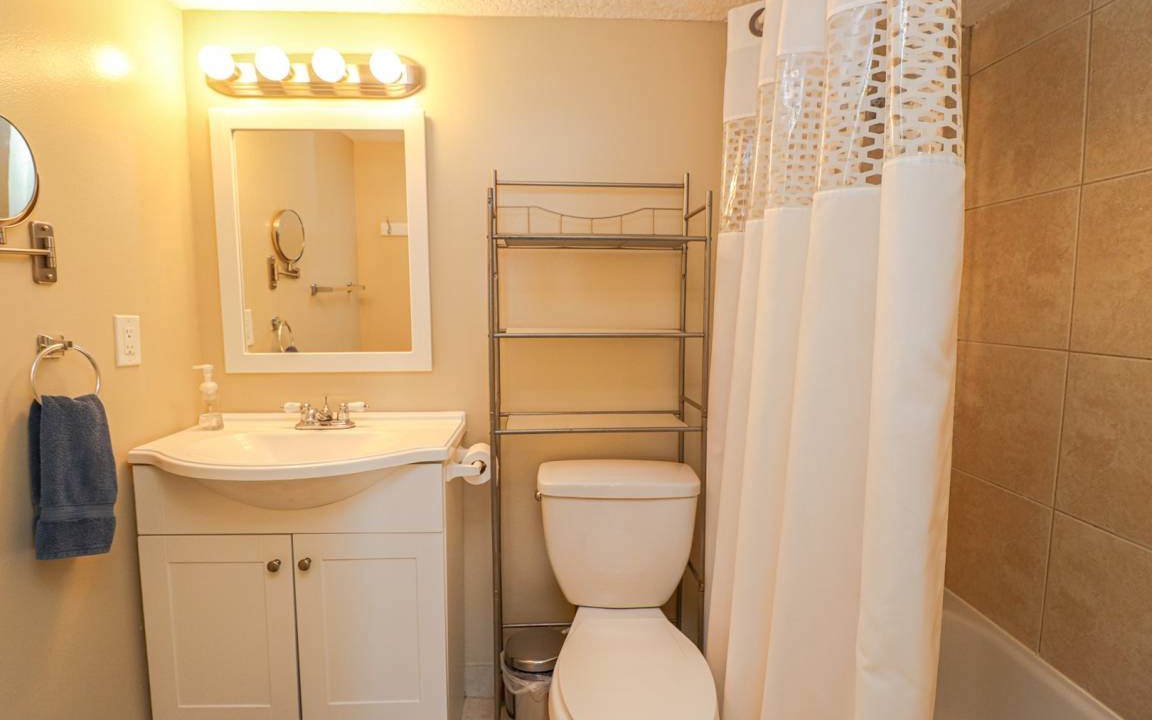 Photo of Bathroom in Crescent Beach