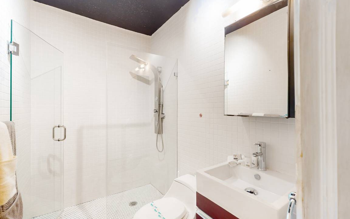 Photo of Bathroom in Poinciana Park