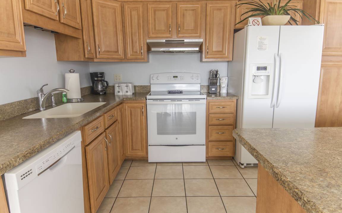 Photo of Kitchen in Surfcrest Village