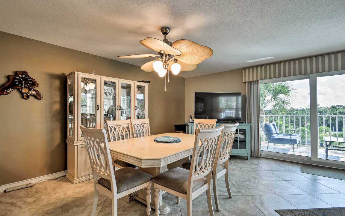 Photo of Livingroom in Indian Shores