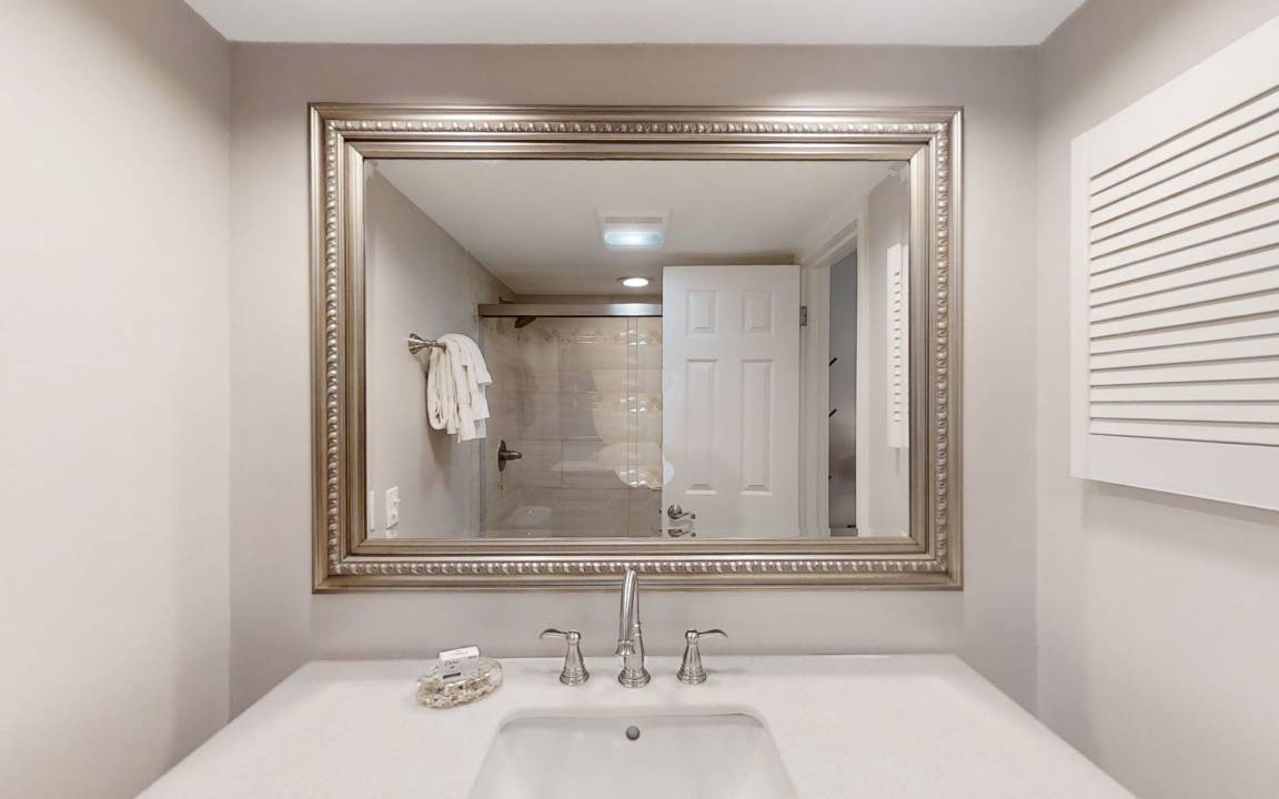 Photo of Bathroom in Fernandina Beach