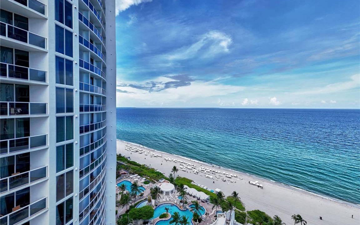 Photo of Others in Sunny Isles Beach