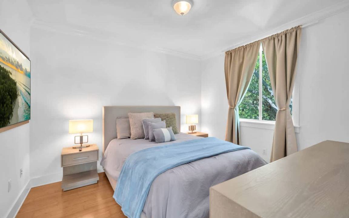 Photo of Bedroom in Coconut Grove