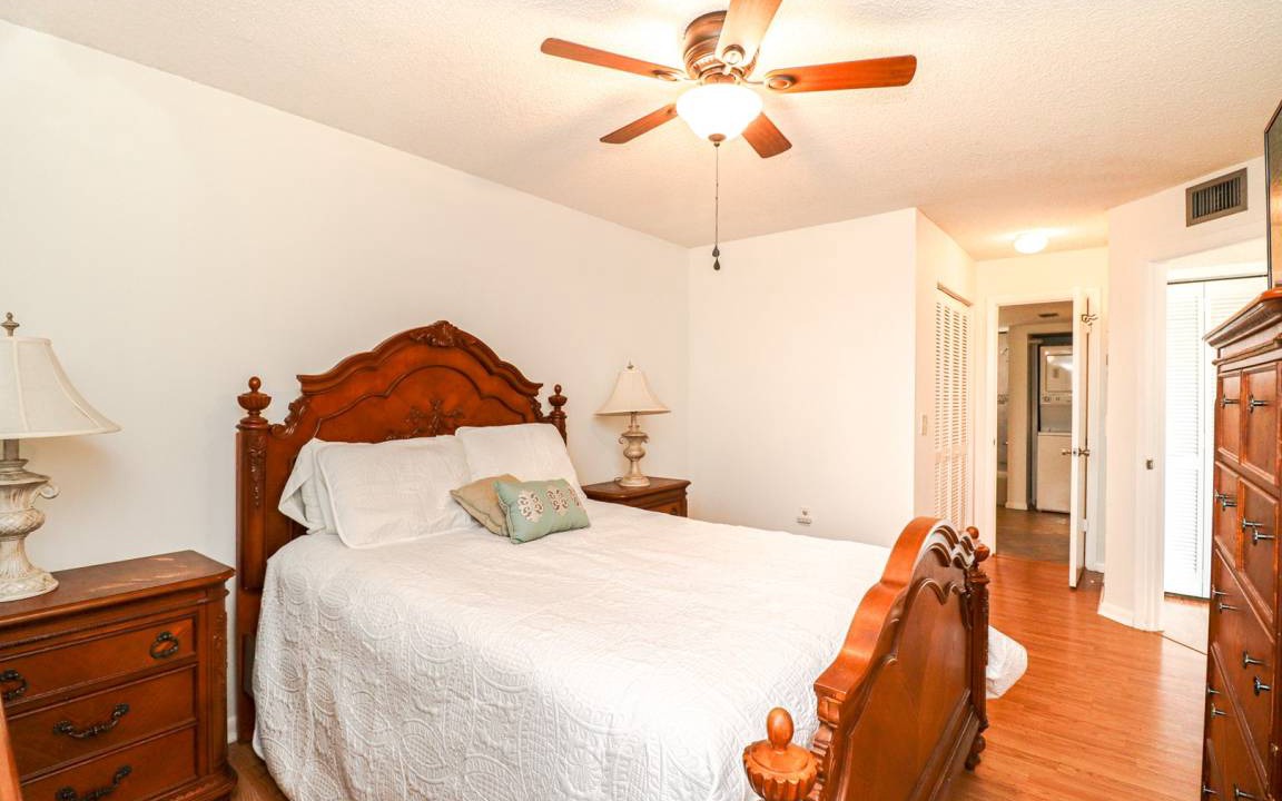 Photo of Bedroom in Butler Beach
