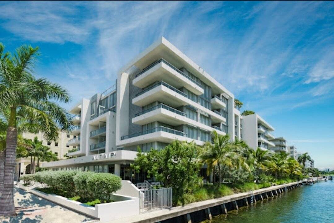 Photo of Others in Bay Harbor Islands