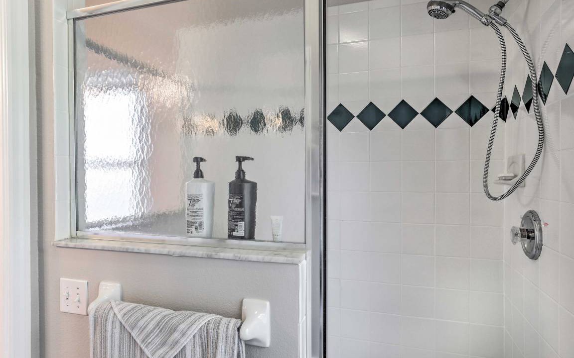 Photo of Bathroom in Sawmill