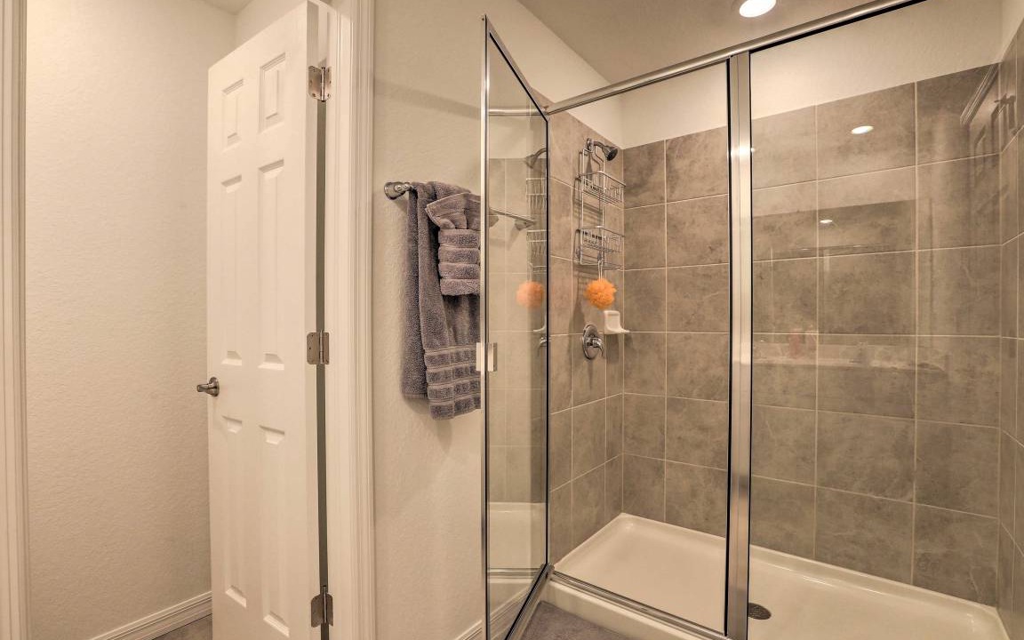 Photo of Bathroom in River Hall