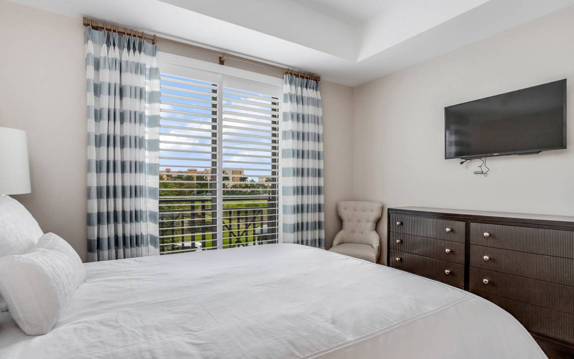 Photo of Bedroom in Redevelopment Area