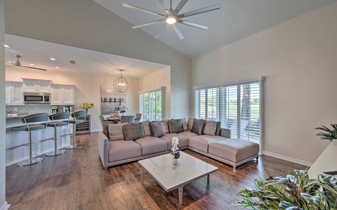 Photo of Livingroom in Falcons Glen
