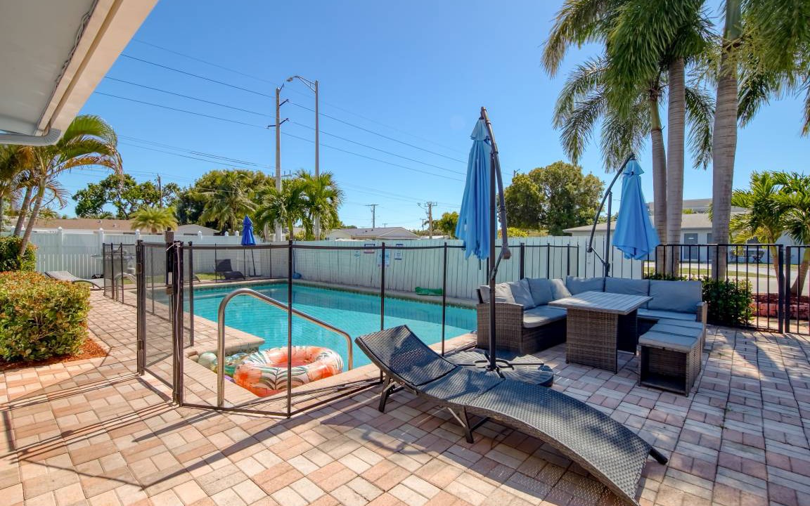 Photo of Others in Coral Ridge Isles