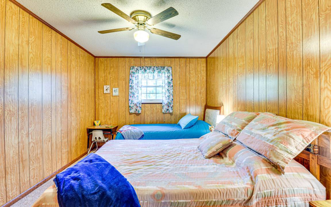 Photo of Bedroom in Chipley