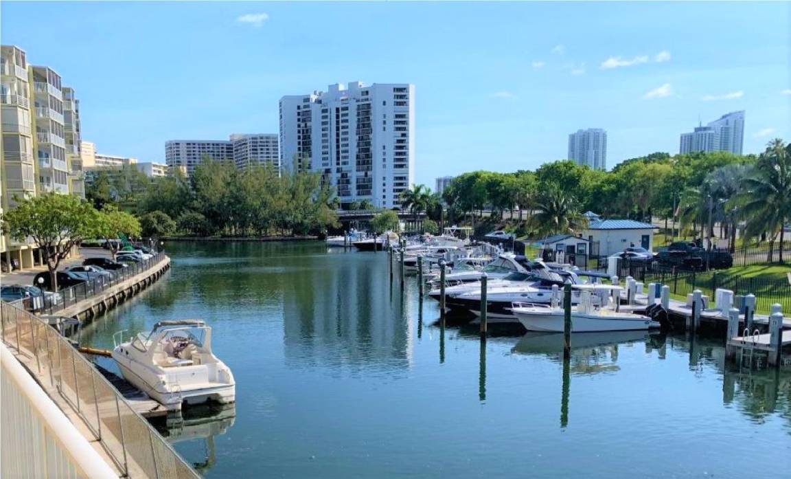 Photo of Others in Hallandale Beach