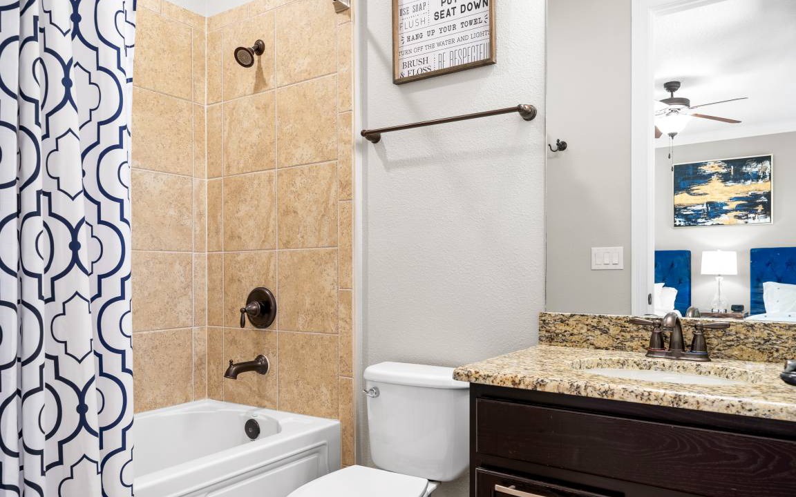 Photo of Bathroom in Reunion