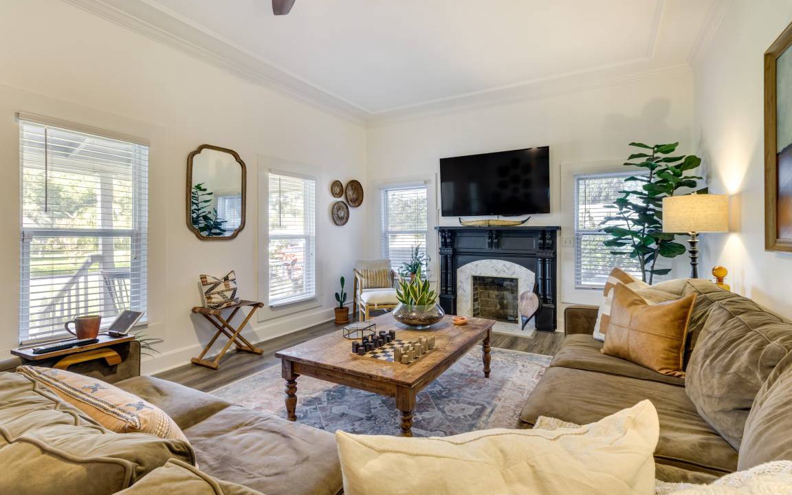 Photo of Livingroom in Winter Garden