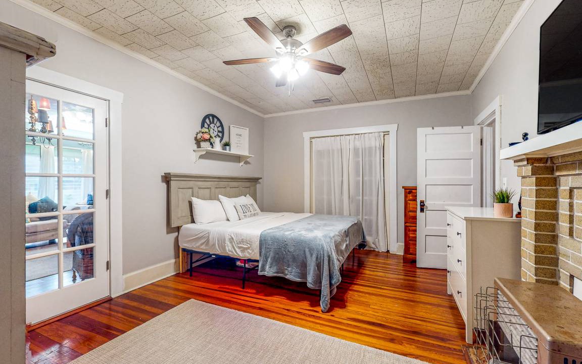 Photo of Bedroom in Plant City