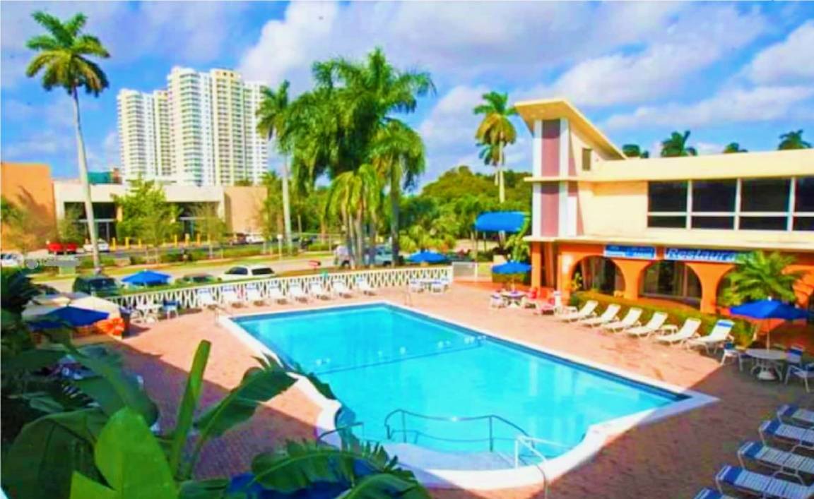 Photo of Others in Hallandale Beach