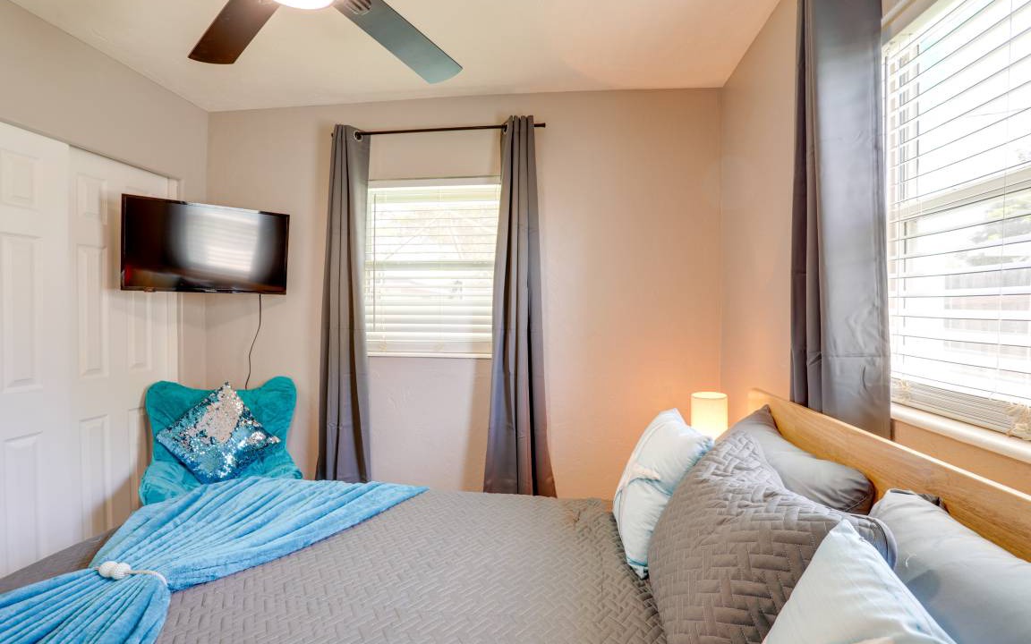 Photo of Bedroom in Disston Heights