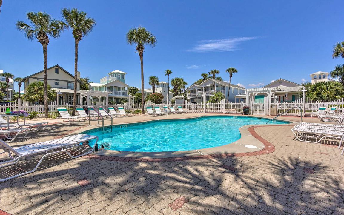 Photo of Outdoor in Crystal Shores