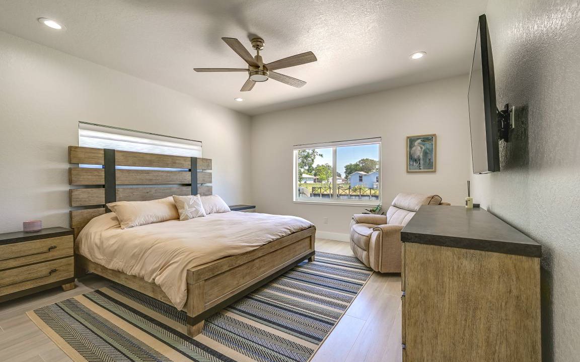 Photo of Bedroom in Sebring
