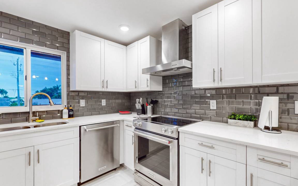 Photo of Kitchen in Isles of Capri