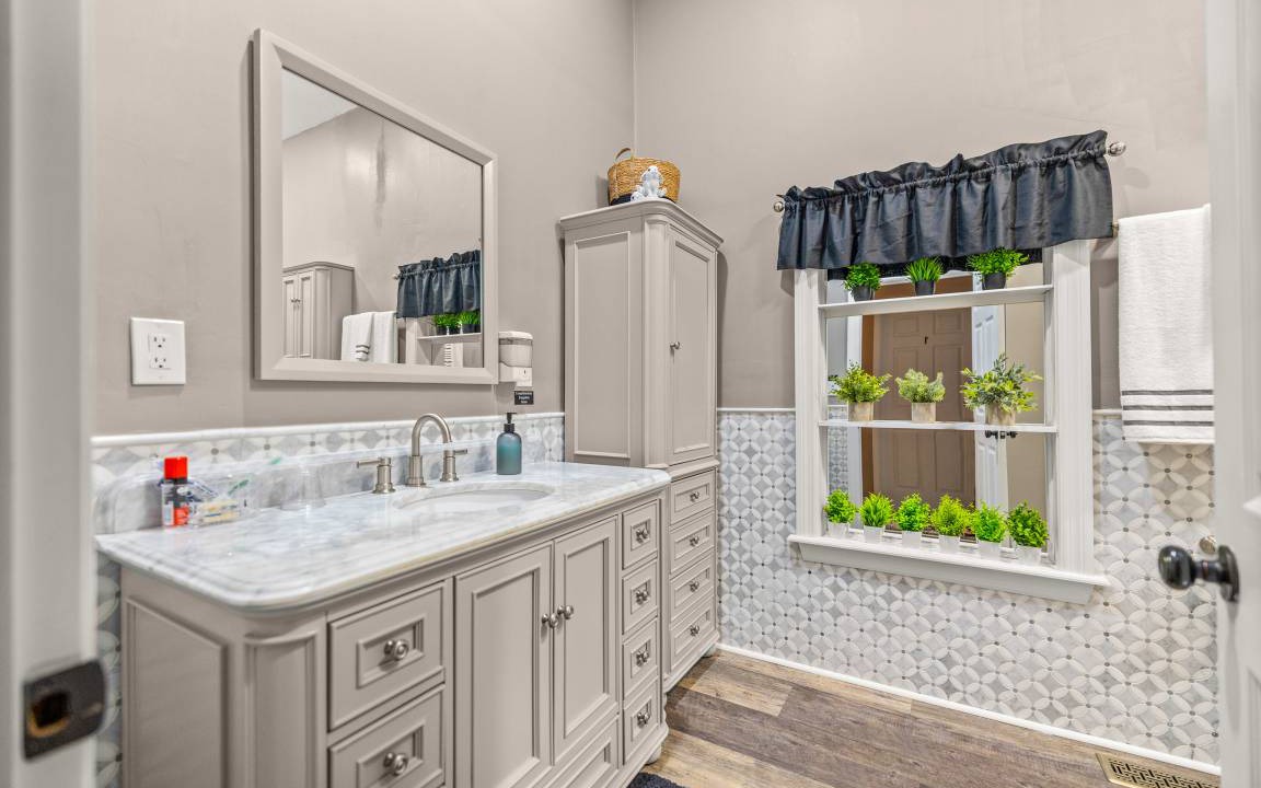Photo of Bathroom in Williston
