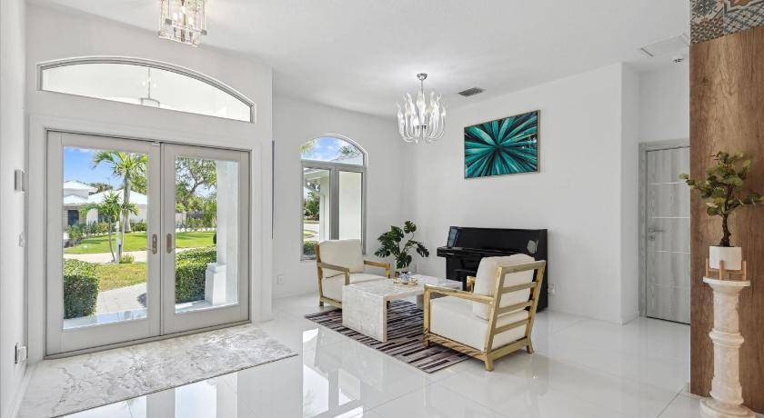 Photo of Others in Palm Beach Gardens