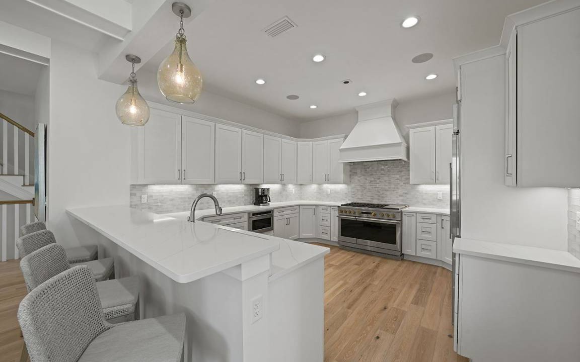 Photo of Kitchen in St. Tropez