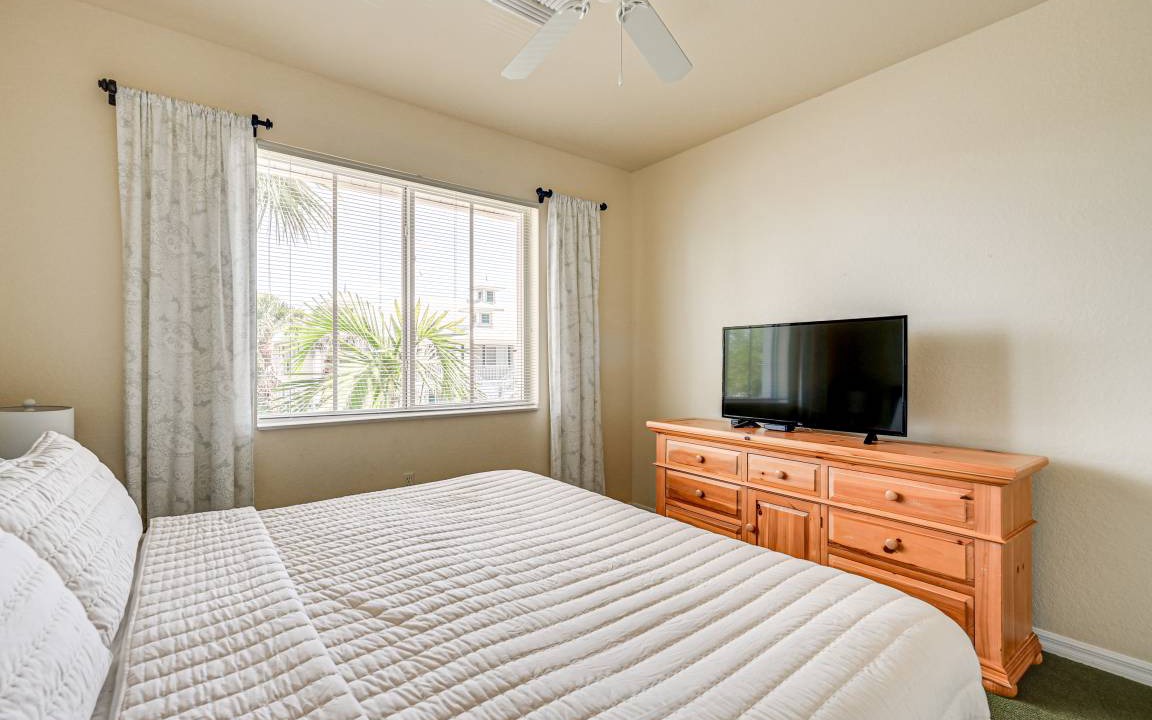 Photo of Bedroom in Naples