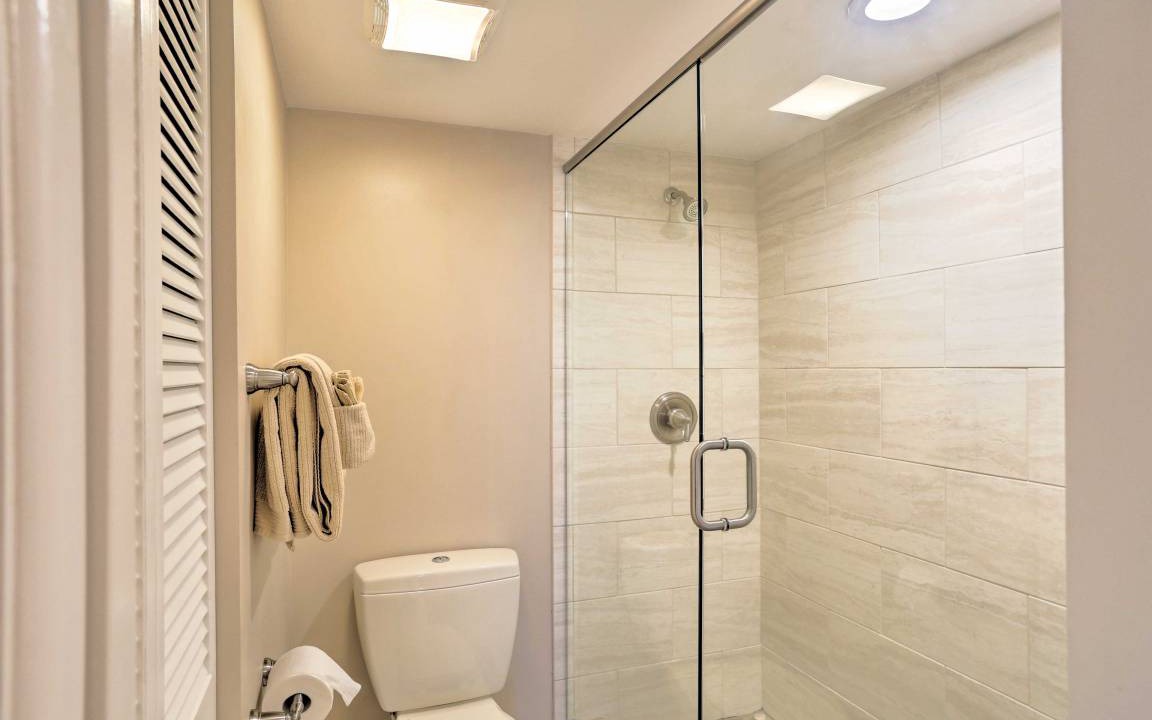 Photo of Bathroom in Englewood