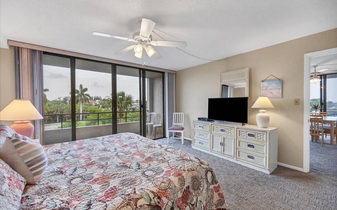 Photo of Bedroom in Siesta Key