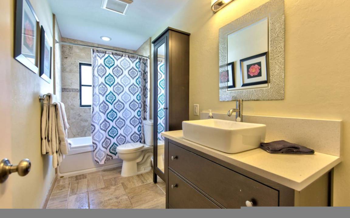 Photo of Bathroom in Naples Park