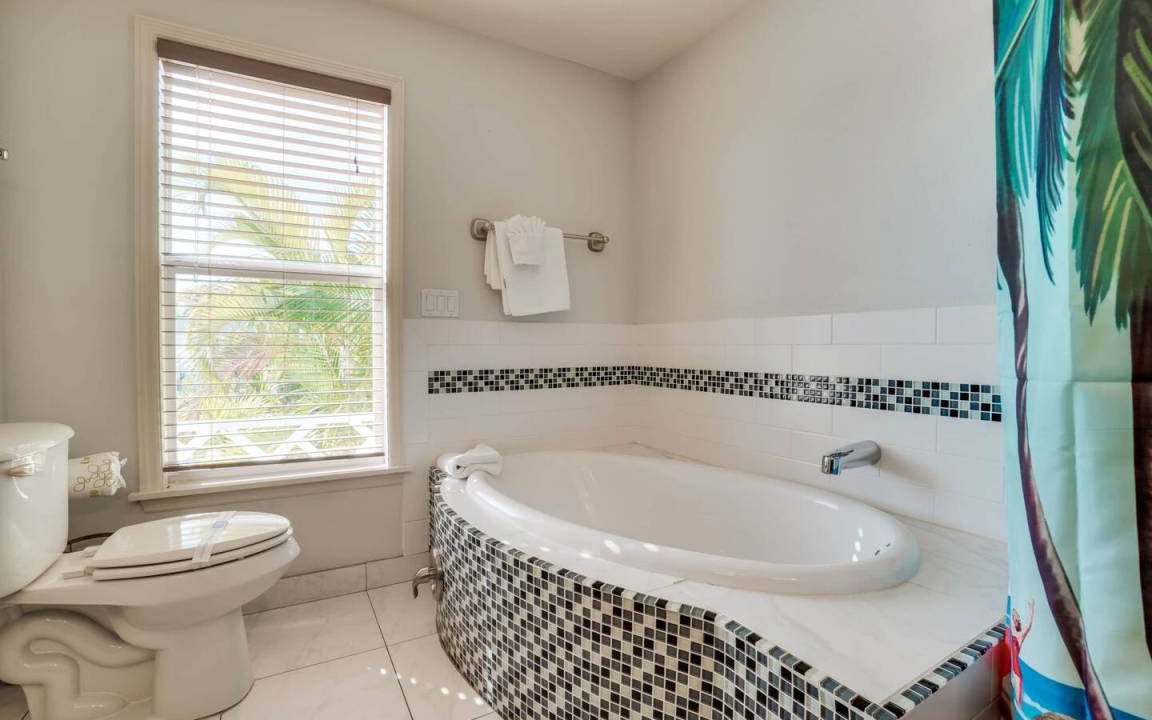Photo of Bathroom in Holmes Beach
