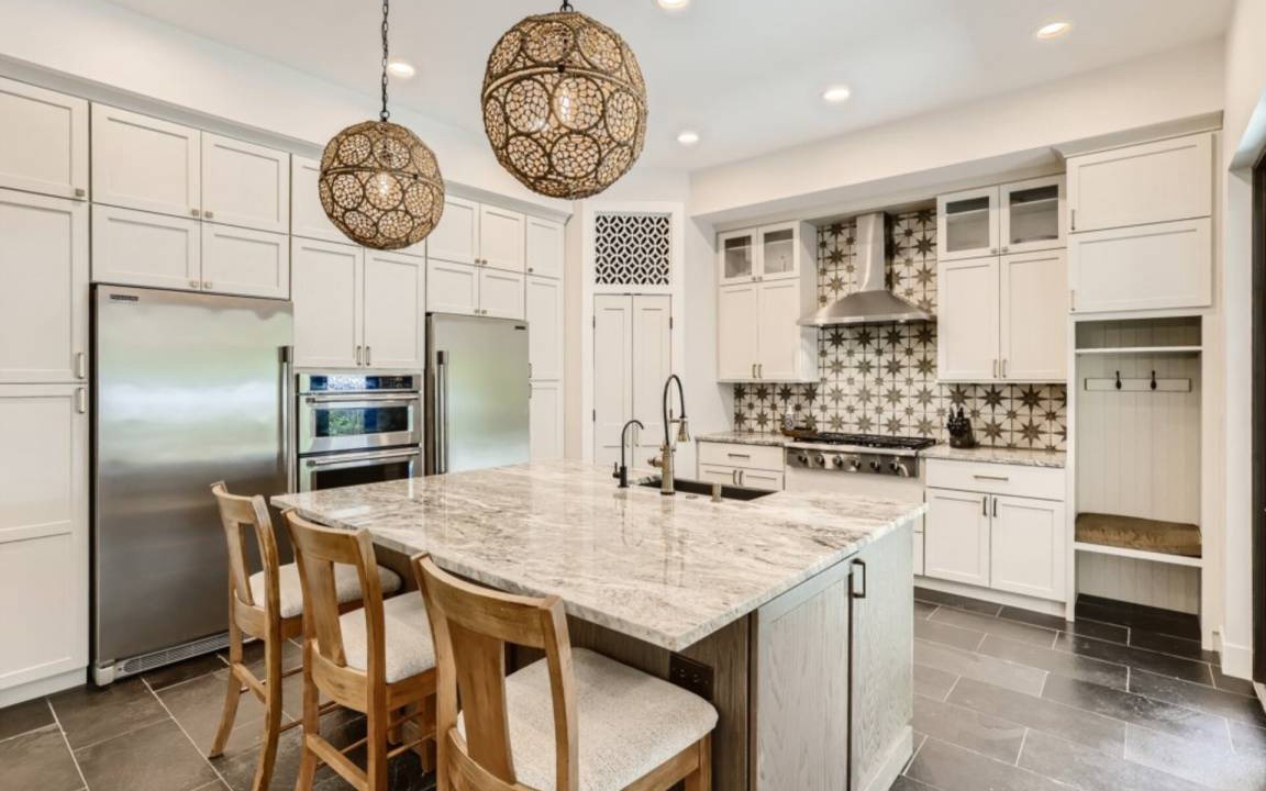 Photo of Kitchen in Flamingo Parks
