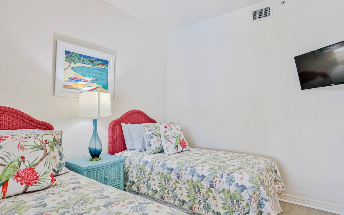 Photo of Bedroom in Vanderbilt Beach